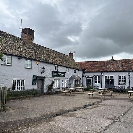The Crown Inn Gayton  Bagian luar foto