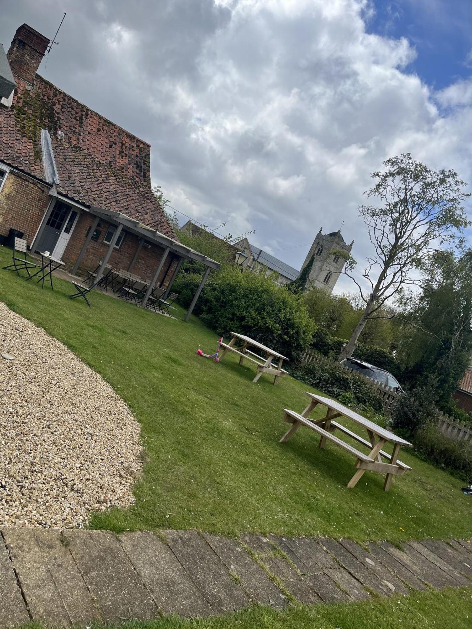 The Crown Inn Gayton  Bagian luar foto
