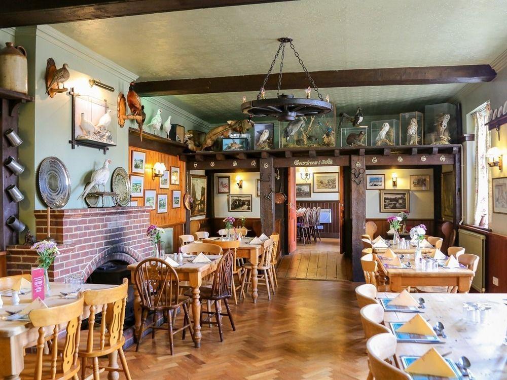 The Crown Inn Gayton  Bagian luar foto